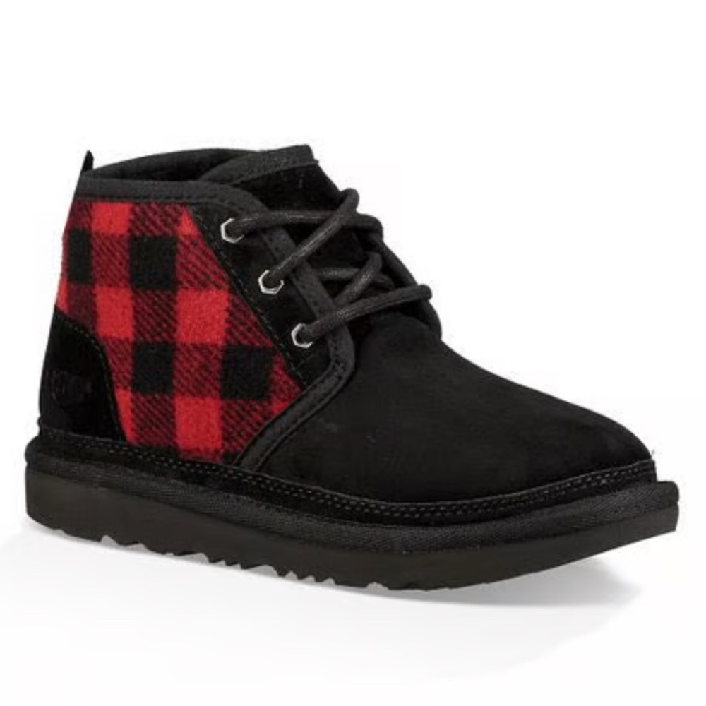 Ugg Neumal II Chukka boots NWT